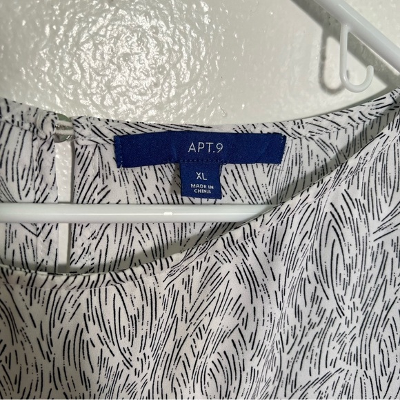 Apt. 9 Ruffle Peplum Top Vintage Waves White Black XL - Picture 10 of 12